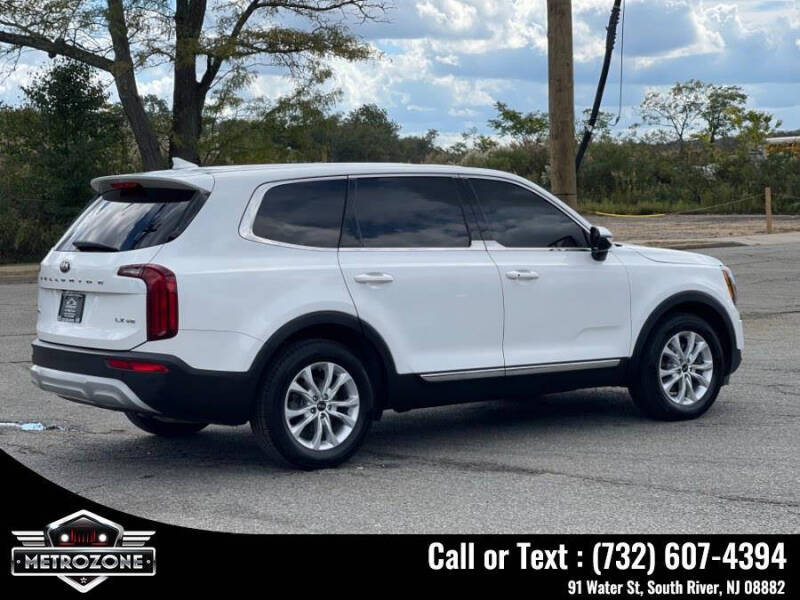 2021 Kia Telluride LX