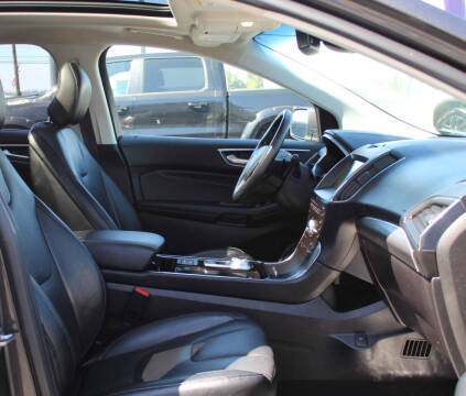 2019 Ford Edge Titanium