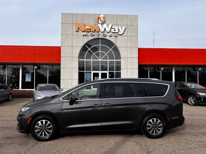 2021 Chrysler Pacifica Touring L