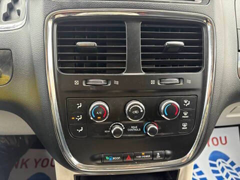 2012 Dodge Grand Caravan SXT