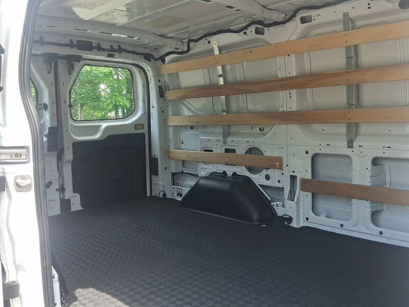 2025 Ford Transit