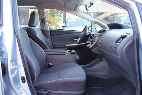 2012 Toyota Prius v Three