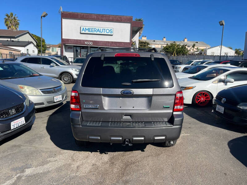 2012 Ford Escape XLT photo 6