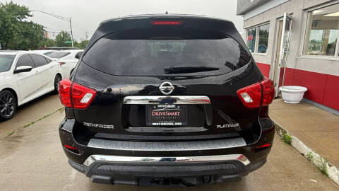 2018 Nissan Pathfinder Platinum
