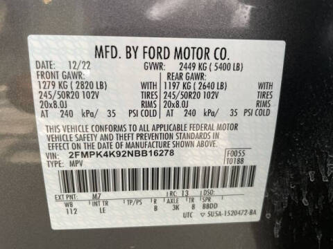 2022 Ford Edge Titanium