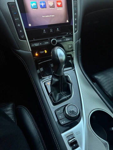 2015 Infiniti Q50 Sport