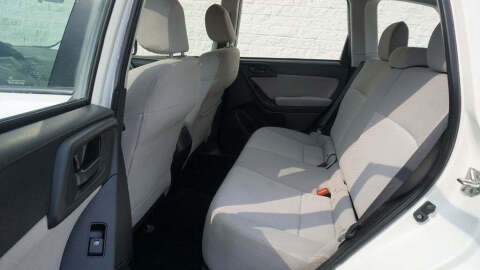 2015 Subaru Forester 2.5i