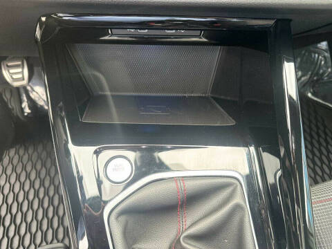 2024 Volkswagen Golf GTI 380 SE