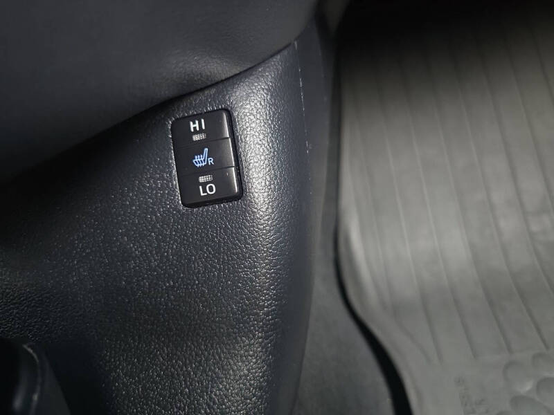 2018 Toyota Prius Four Touring