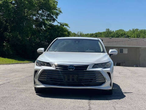 2021 Toyota Avalon Hybrid XLE