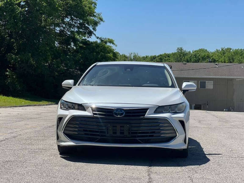2021 Toyota Avalon Hybrid XLE
