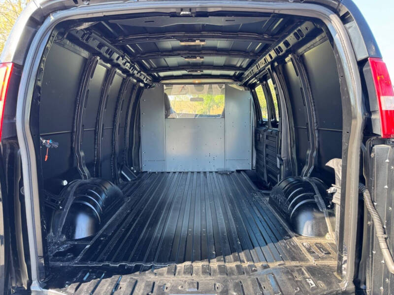2016 Chevrolet Express 2500