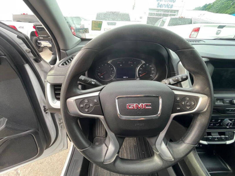 2022 GMC Terrain SLE