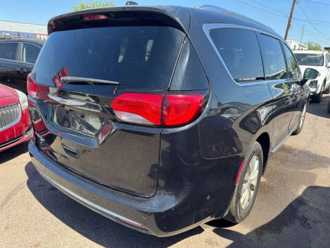 2018 Chrysler Pacifica Touring L Plus