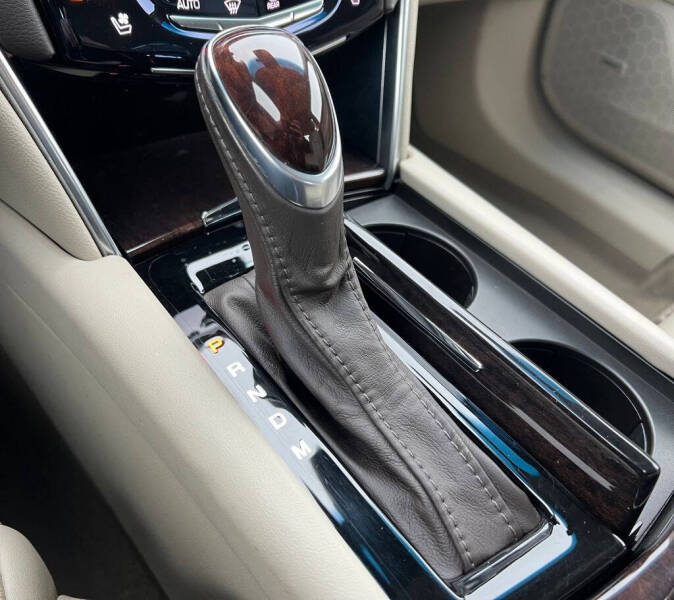 2015 Cadillac XTS Luxury