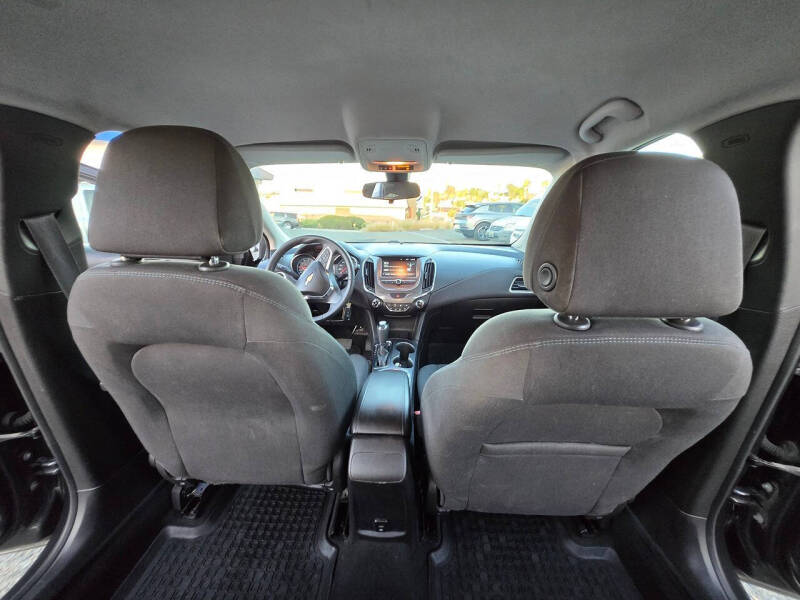 2017 Chevrolet Cruze LT Auto