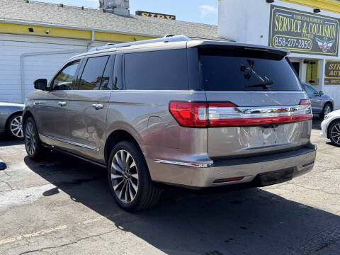 2018 Lincoln Navigator L Select