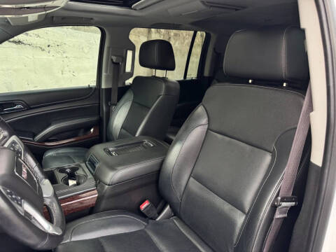 2017 GMC Yukon XL SLT