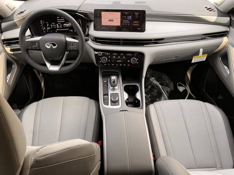 2027 Infiniti QX60 Luxe