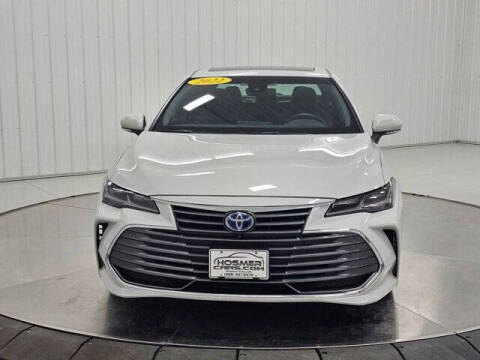 2022 Toyota Avalon Hybrid Limited