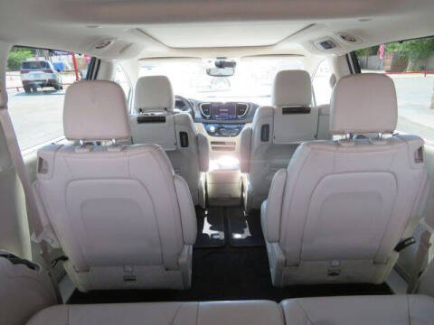 2021 Chrysler Pacifica Touring L