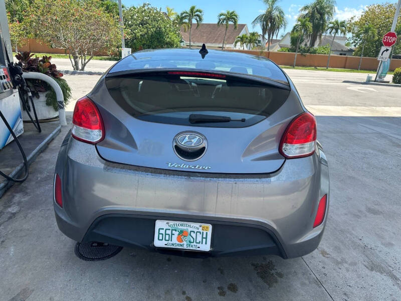 2017 Hyundai Veloster Value Edition