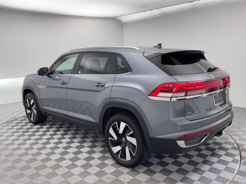 2024 Volkswagen Atlas Cross Sport SE 4Motion