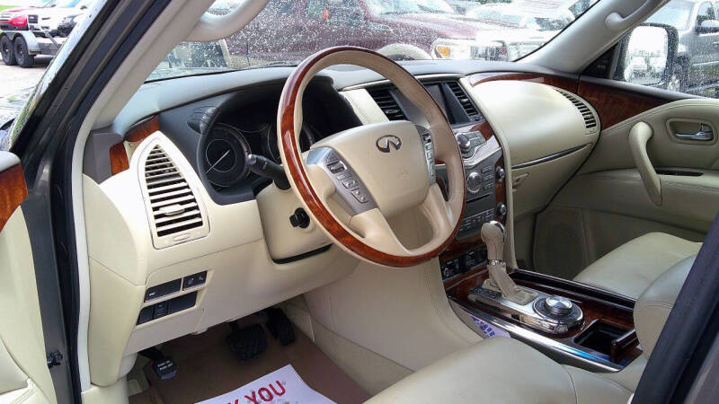 2016 Infiniti QX80