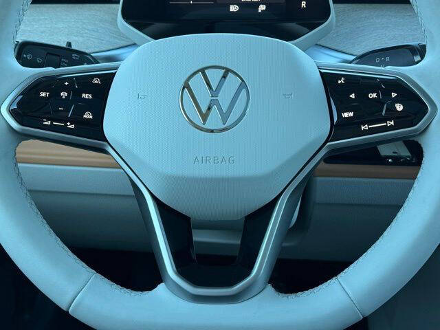 2025 Volkswagen ID. Buzz Pro S Plus 4Motion