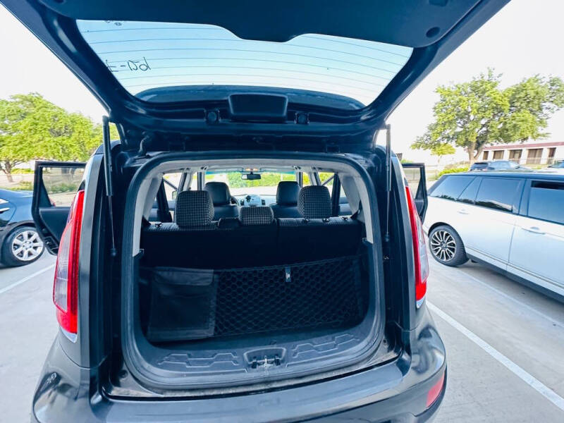 2013 Kia Soul +
