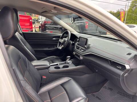 2019 Nissan Altima 2.5 SR