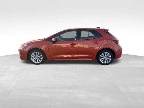 2025 Toyota Corolla Hatchback SE