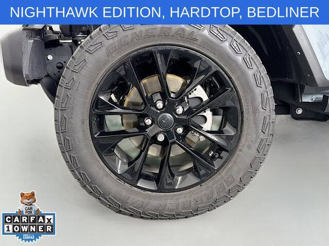 2025 Jeep Gladiator NightHawk