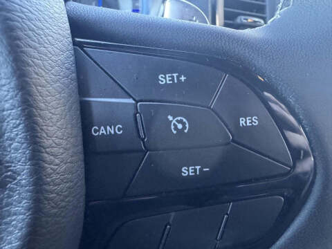 2023 Chrysler 300 S V6