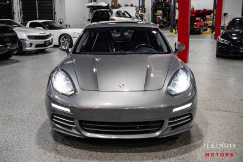 2016 Porsche Panamera 4 Edition