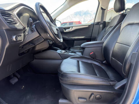 2021 Ford Escape SEL