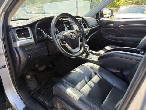 2016 Toyota Highlander