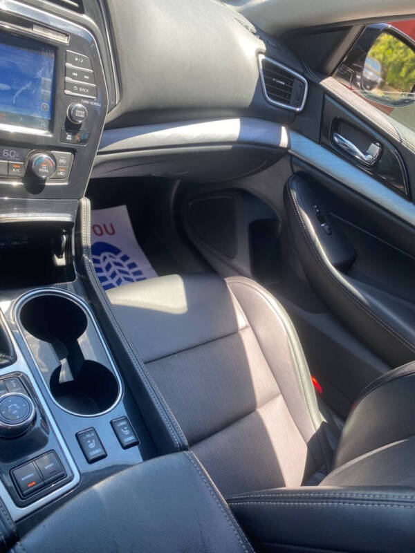 2017 Nissan Maxima