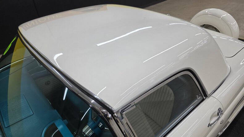 1956 Ford Thunderbird