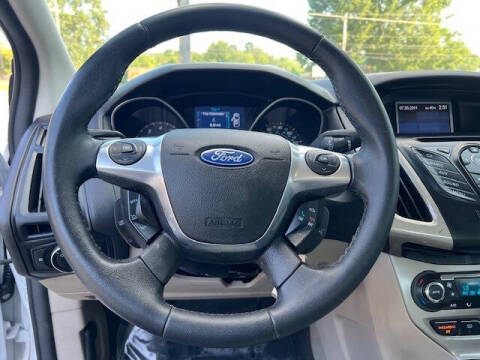 2012 Ford Focus SEL