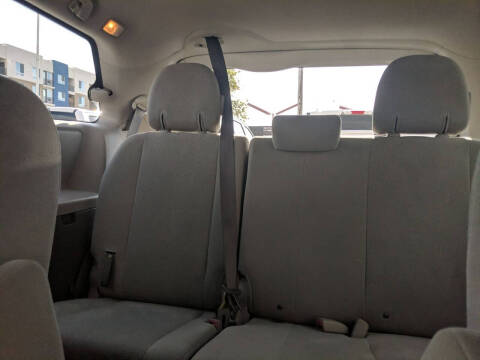 2014 Toyota Sienna L 7-Passenger