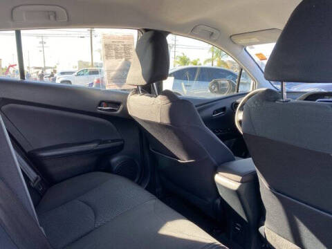 2016 Toyota Prius Two