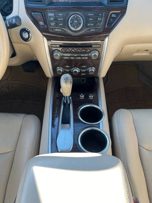 2015 Nissan Pathfinder Platinum