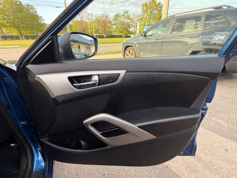 2017 Hyundai Veloster Value Edition