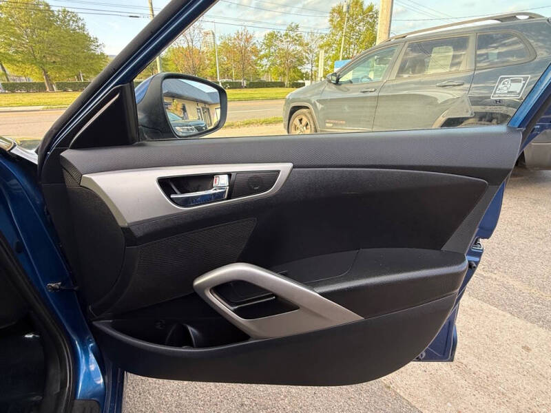 2017 Hyundai Veloster Value Edition