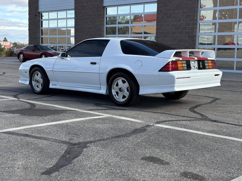 1992 Chevrolet Camaro 12