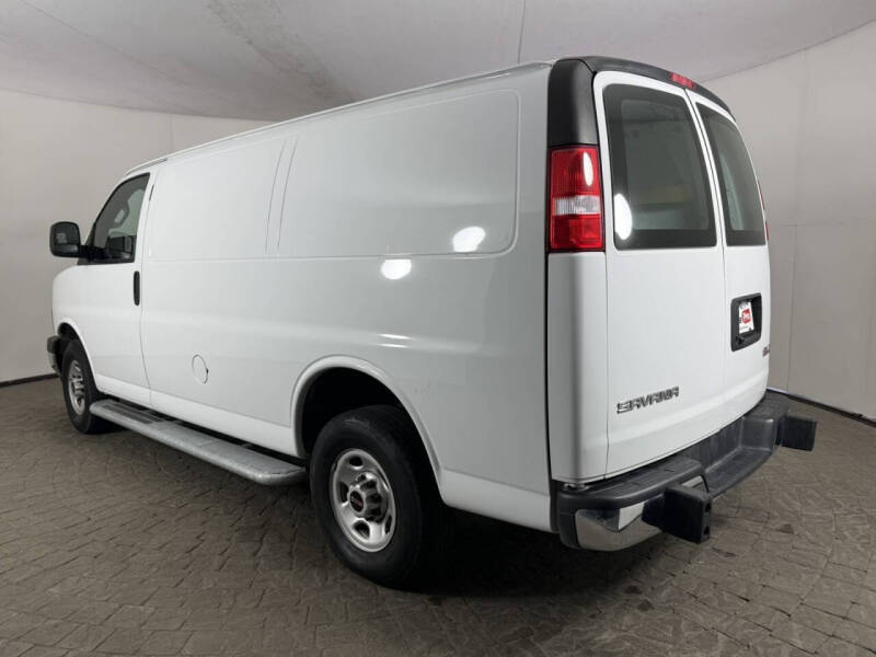 2024 GMC Savana 2500