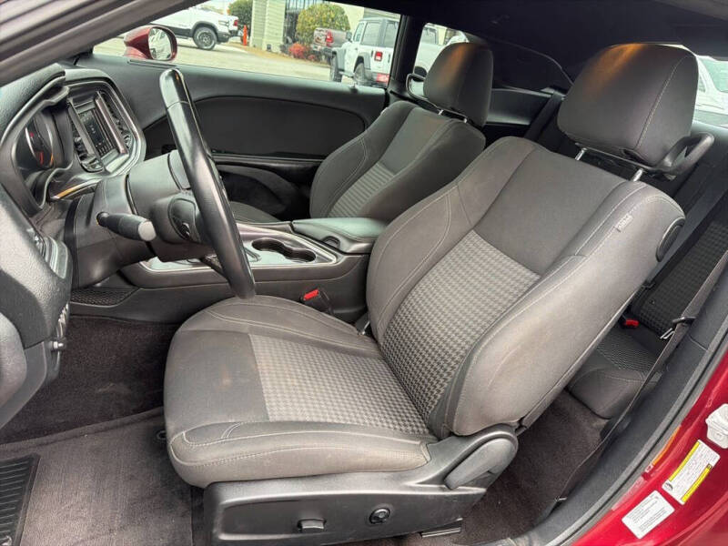 2018 Dodge Challenger SXT