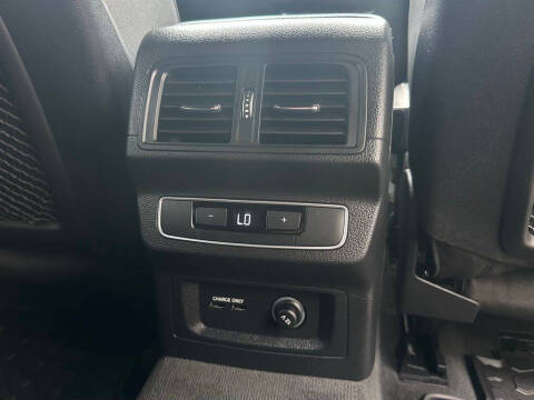 2022 Audi SQ5 3.0T quattro Premium Plus