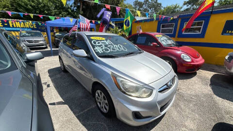 2012 Hyundai Accent GS